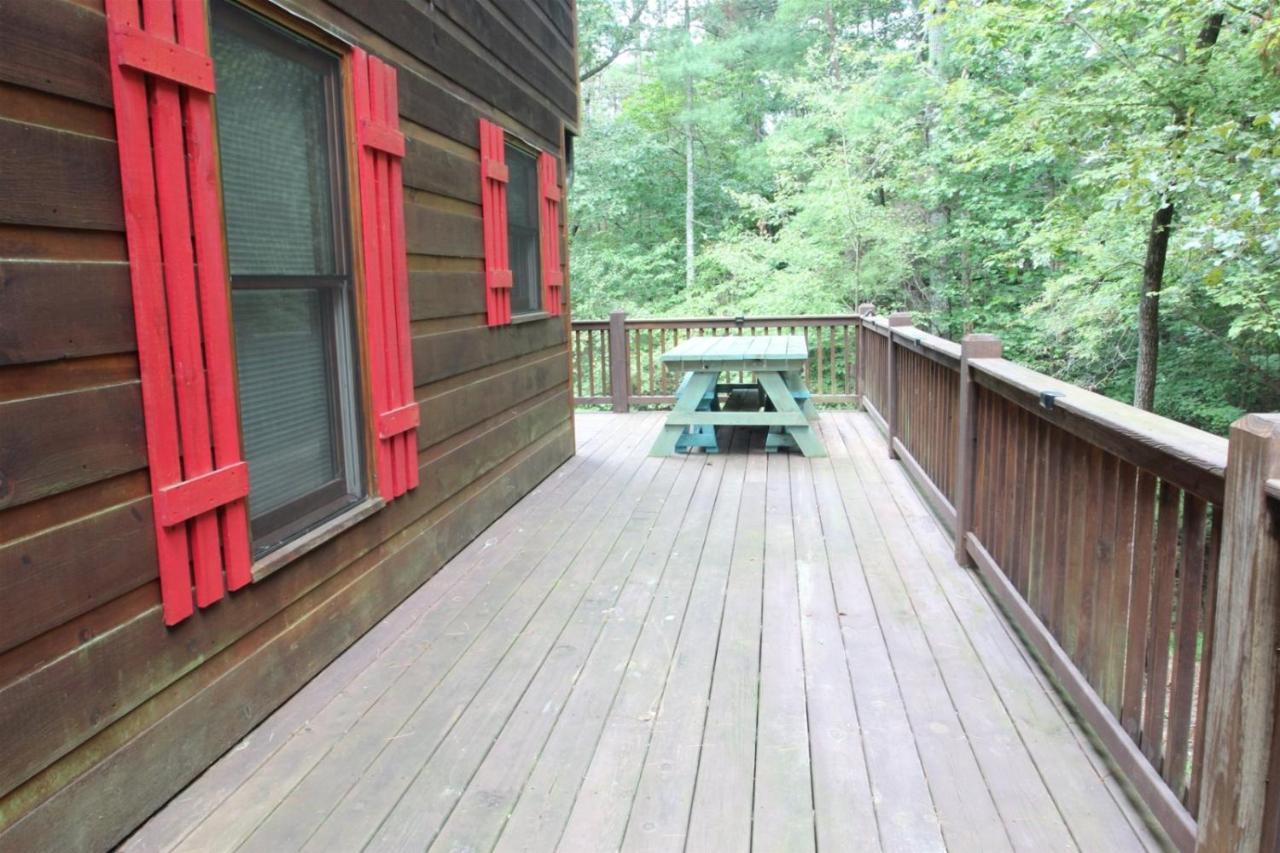 Villa Laughing Bear Cabin Ellijay Exterior foto